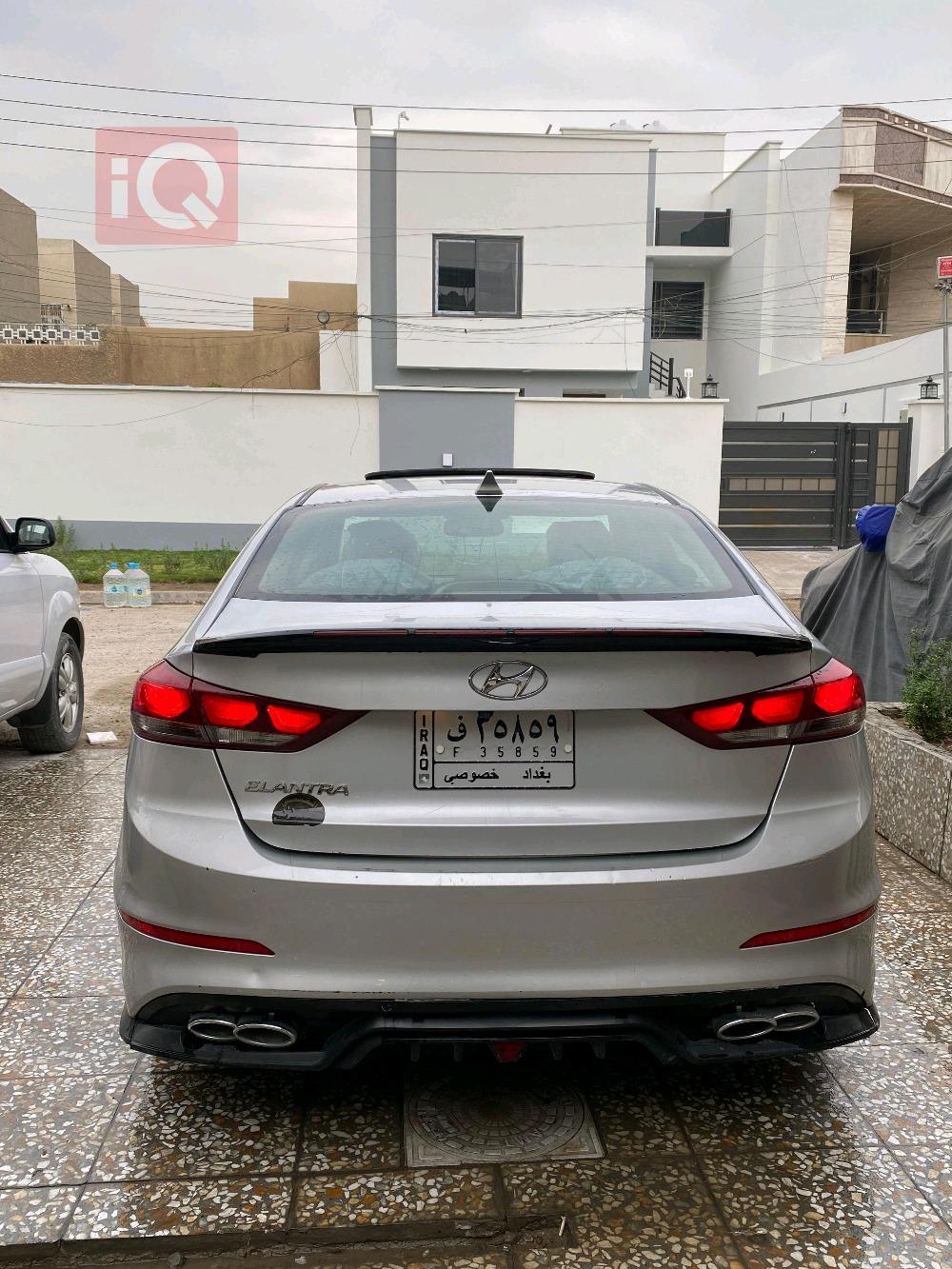 هیوندای ئەلەنترا